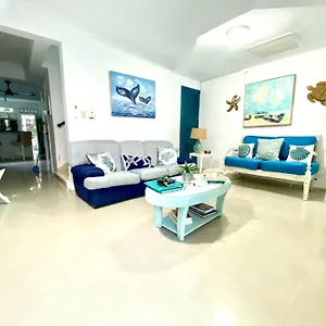 villa-close-to-the-beach-bahia-tripical-escape-rd.comcaribbean.com/